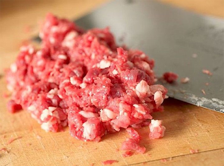 Cách băm thịt để nấu canh
