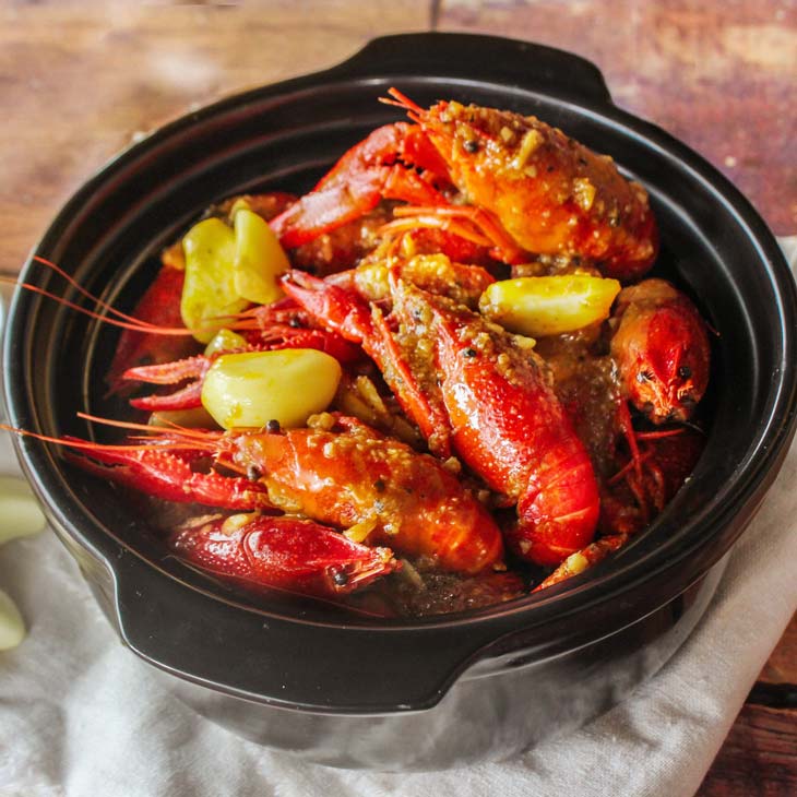 Tôm hùm nấu cay Nhà-hàng-hải-sản-Lobster-Bay